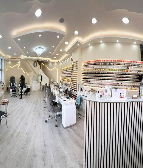nail salon London