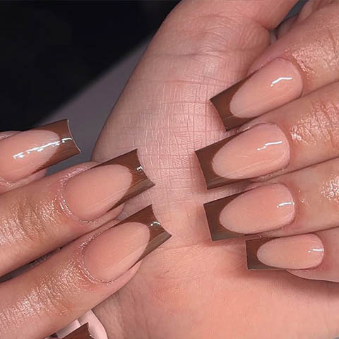 nail salon in East Grinstead